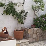 펜션 Chrisi's And Jasmin's House 파트모스