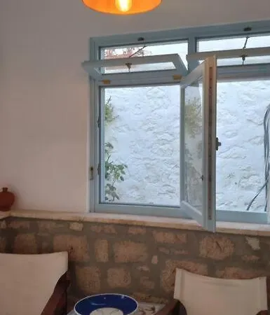 Chrisi's And Jasmin's House בית נופש