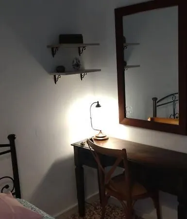 Chrisi's And Jasmin's House בית נופש