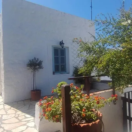 בית נופש Chrisi's And Jasmin's House Pátmos
