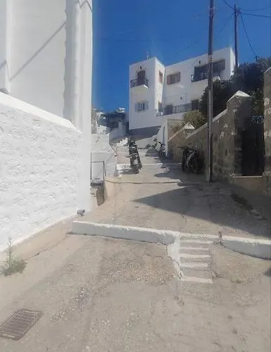 Chrisi's And Jasmin's House * Pátmos