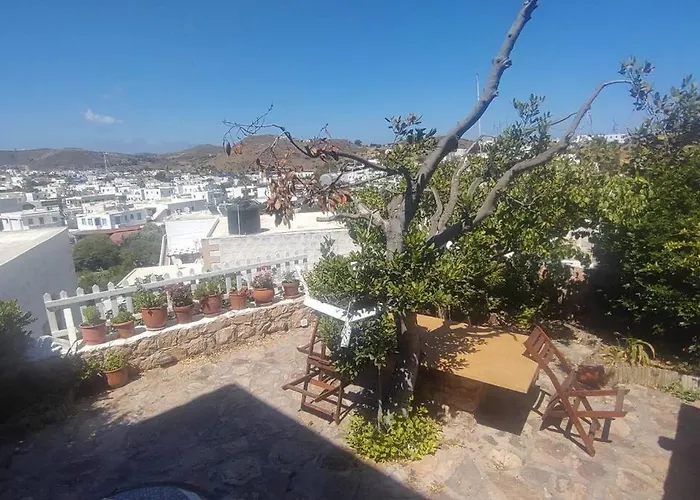 Chrisi's And Jasmin's House بيت للعطل Pátmos