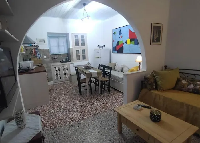 بيت للعطل Chrisi's And Jasmin's House