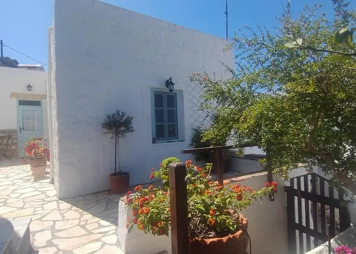 بيت للعطل Chrisi's And Jasmin's House Pátmos